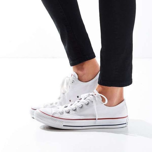 Converse White Chuck Taylor Low Top Shoes - M7652 - Picture 8 of 8